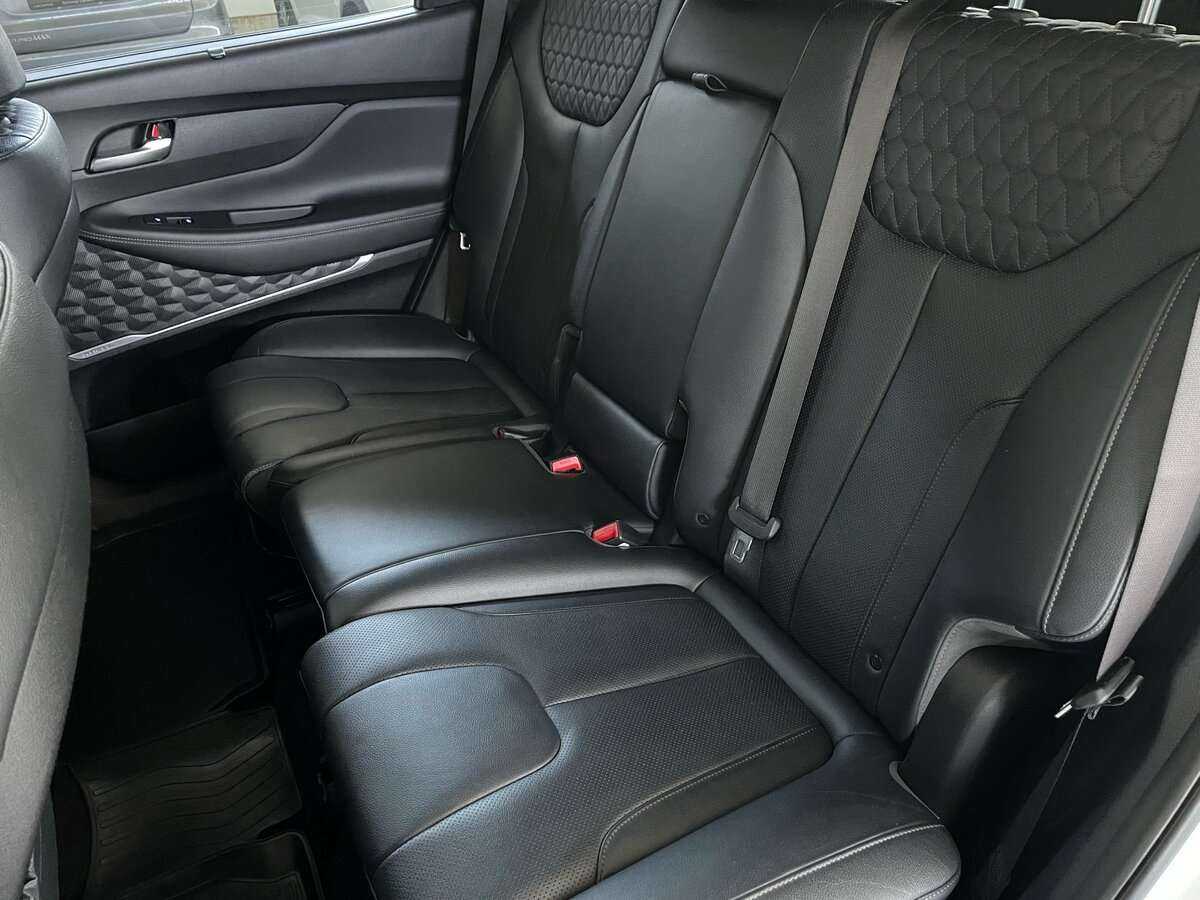 Hyundai Santa Fe 2020 года с пробегом. Фото: #16
