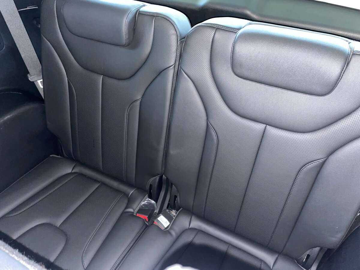 Hyundai Santa Fe 2020 года с пробегом. Фото: #19