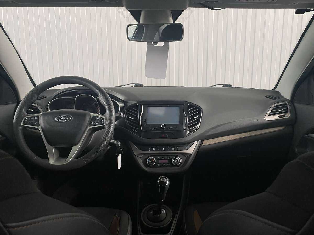 Б/У Лада (ВАЗ) Веста 2018 года. Фото: #8