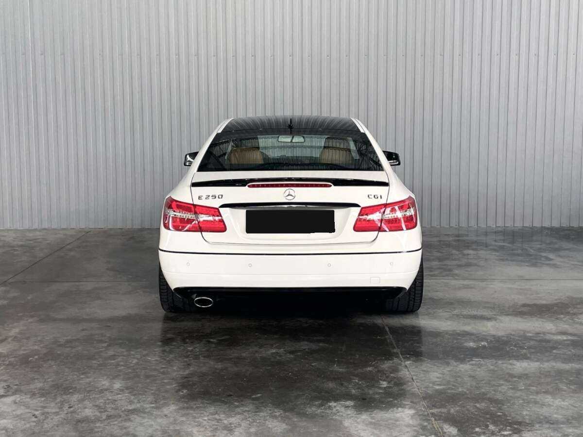 Mercedes-Benz E-Класс 2011 года с пробегом. Фото: #5