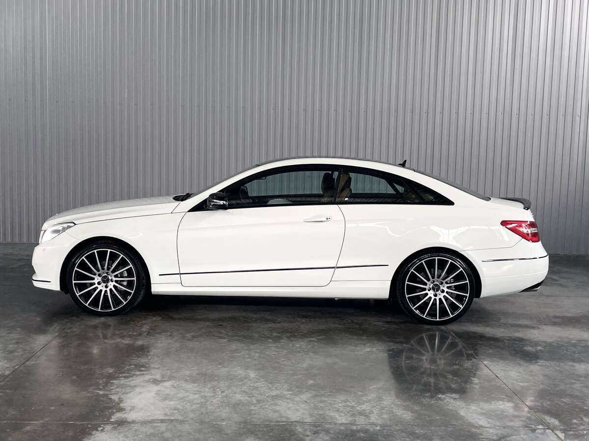 Mercedes-Benz E-Класс 2011 года с пробегом. Фото: #7