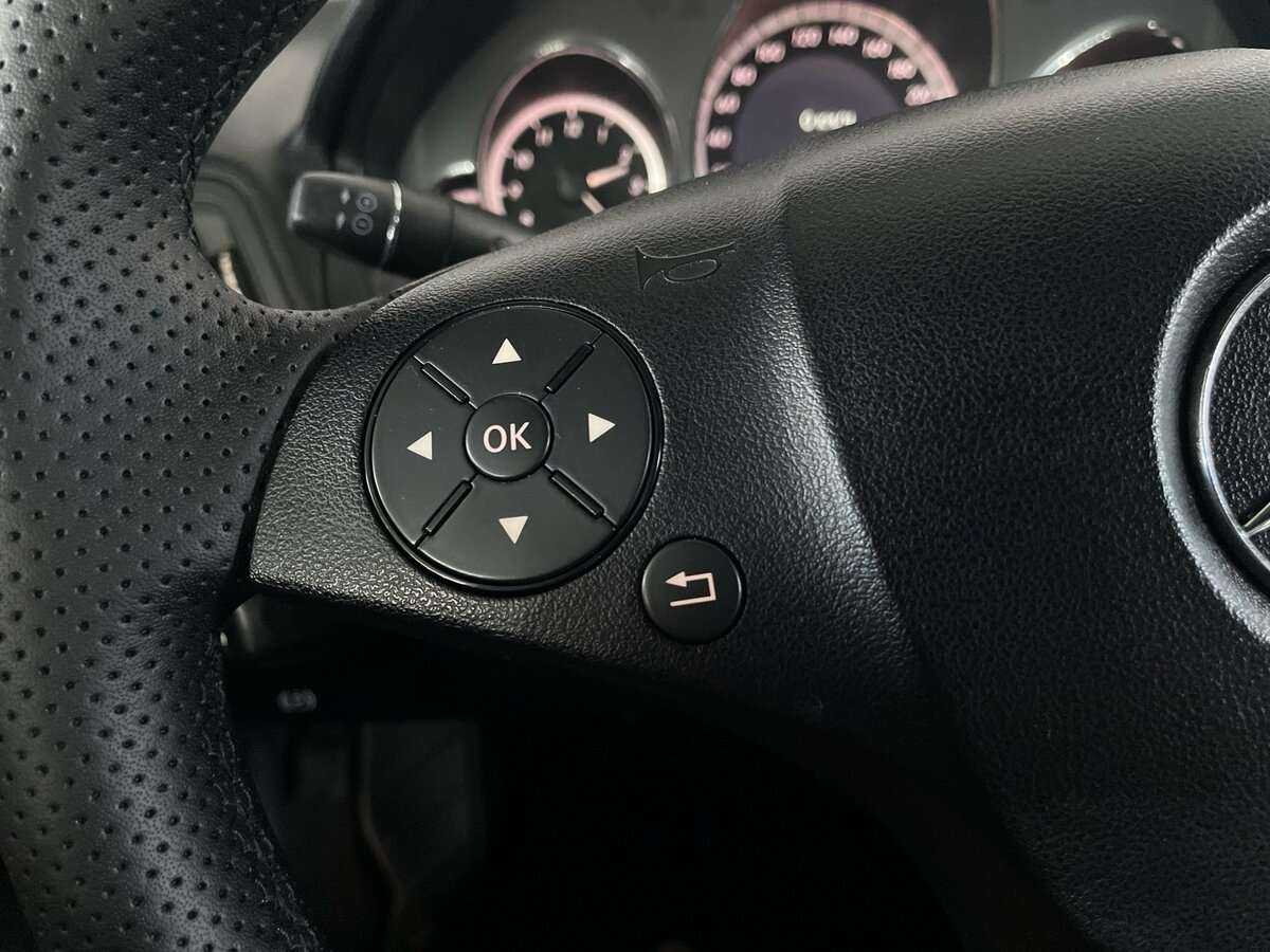 Mercedes-Benz E-Класс 2011 года с пробегом. Фото: #10