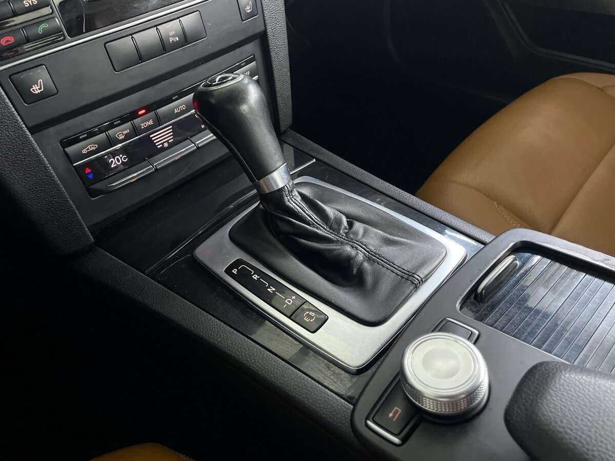 Mercedes-Benz E-Класс 2011 года с пробегом. Фото: #13