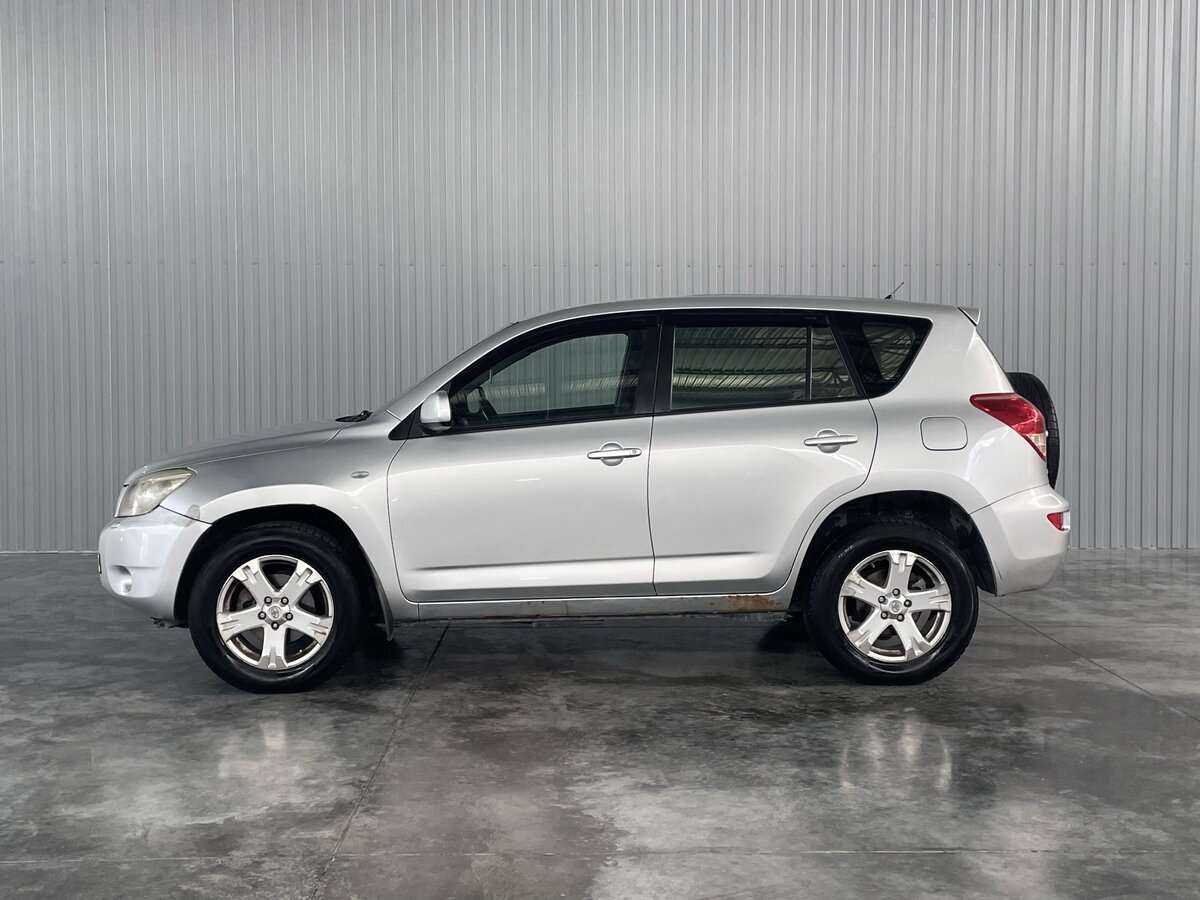 Toyota RAV4 2008 года с пробегом. Фото: #7