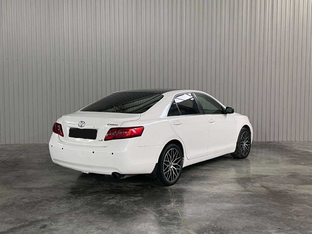 Toyota Camry 2007 года с пробегом. Фото: #4