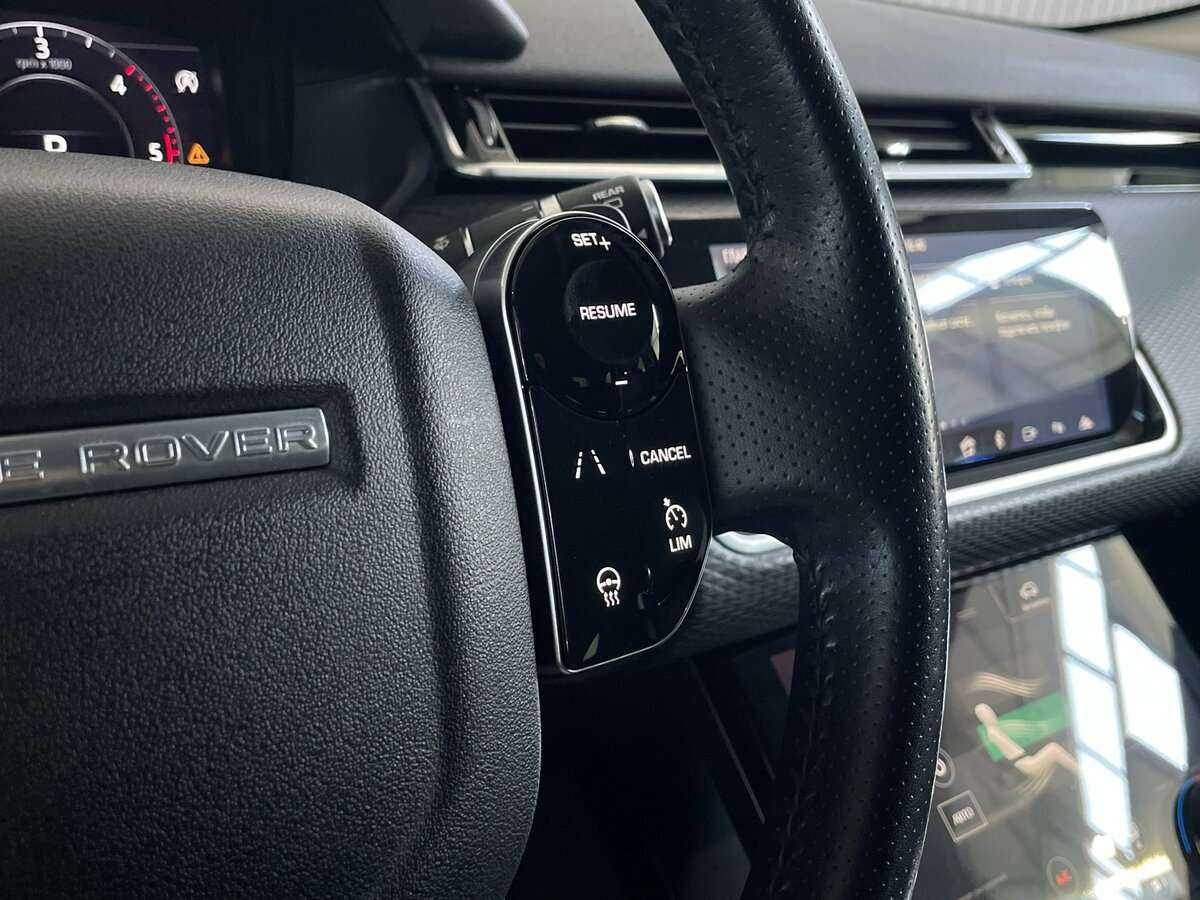 Land Rover Range Rover Velar 2018 года с пробегом. Фото: #12