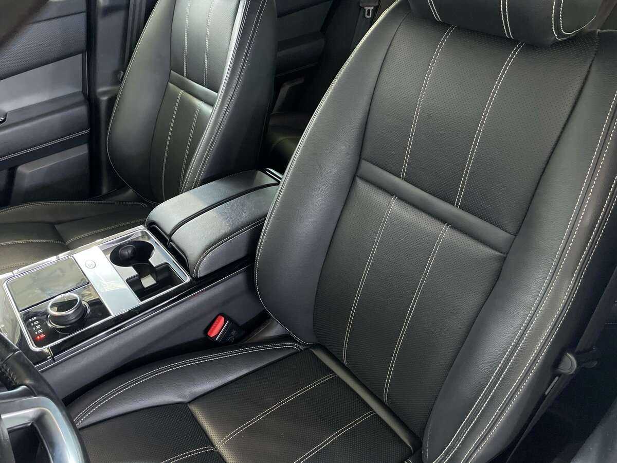 Land Rover Range Rover Velar 2018 года с пробегом. Фото: #16