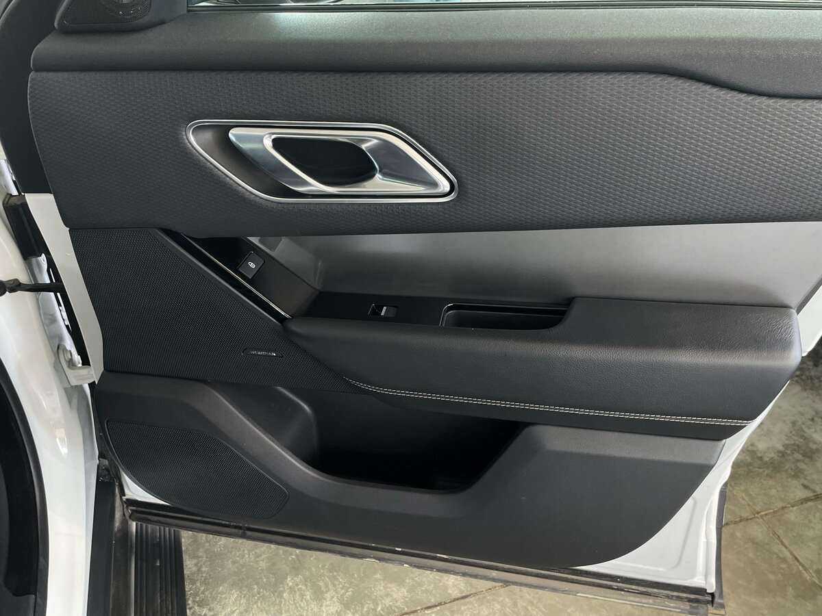 Land Rover Range Rover Velar 2018 года с пробегом. Фото: #23