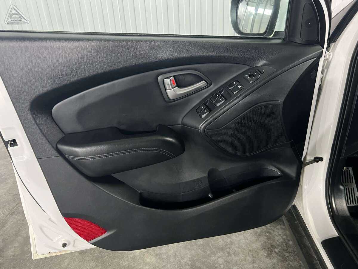 Hyundai ix35 2011 года с пробегом. Фото: #8