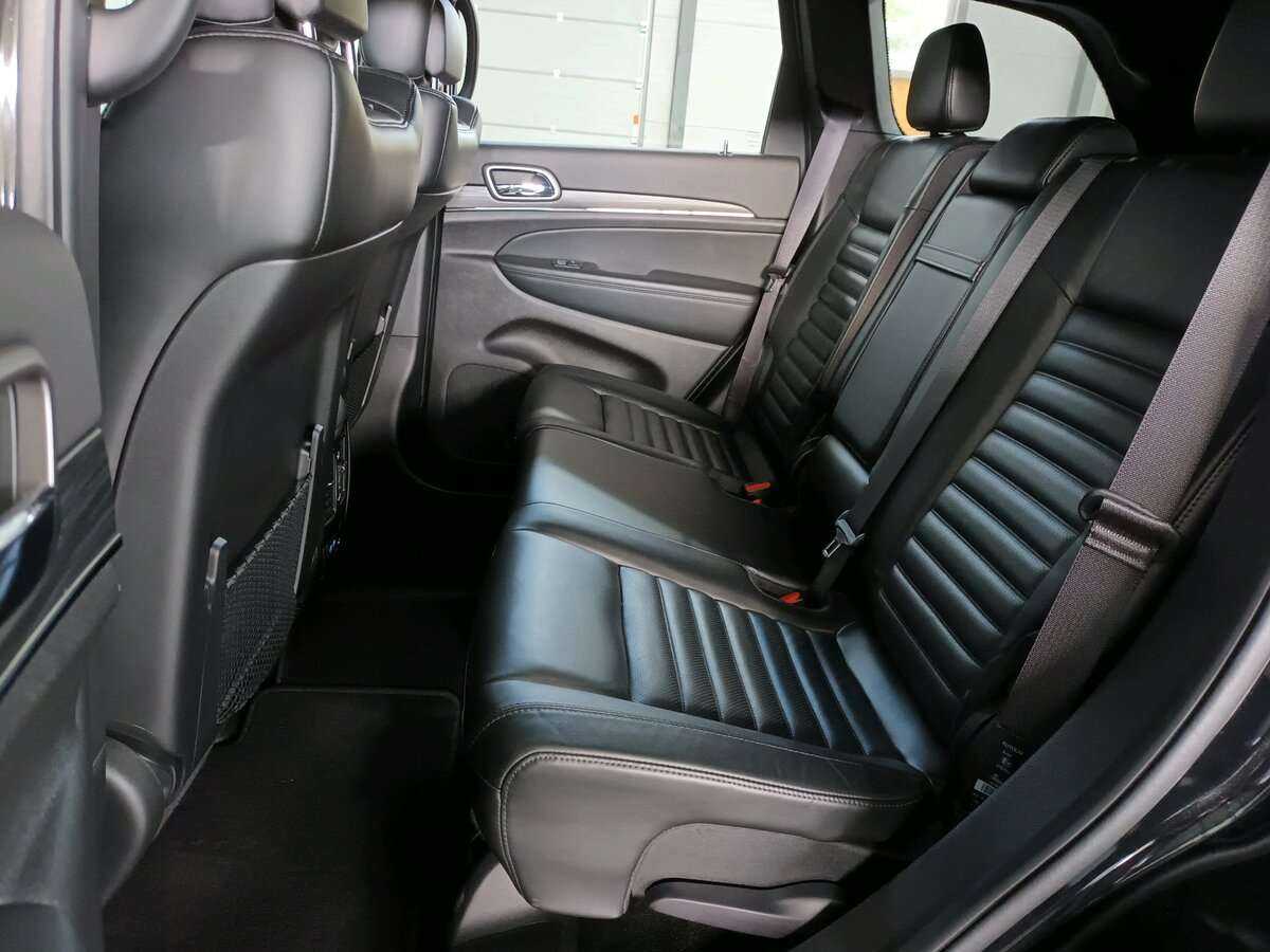 Jeep Grand Cherokee 2021 года с пробегом. Фото: #15