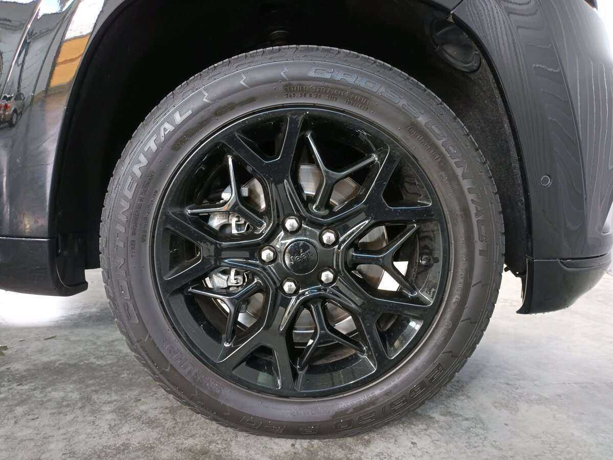 Jeep Grand Cherokee 2021 года с пробегом. Фото: #22