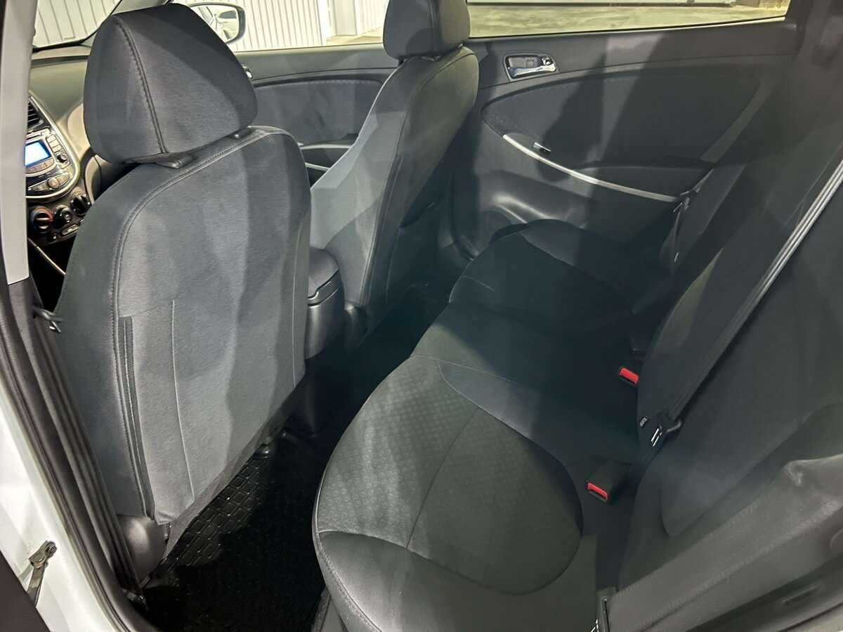 Б/У Хендай Солярис 2014 года. Фото: #13