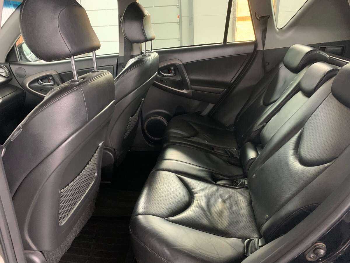 Toyota RAV4 2006 года с пробегом. Фото: #10