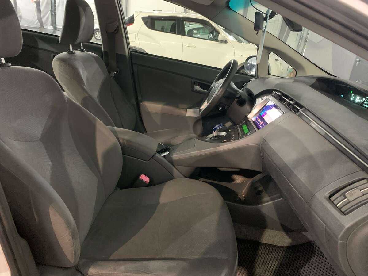 Toyota Prius 2009 года с пробегом. Фото: #13