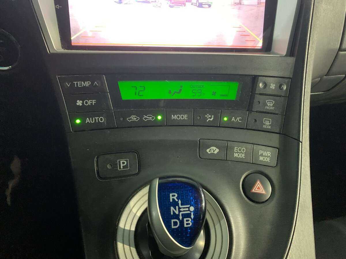 Toyota Prius 2009 года с пробегом. Фото: #16