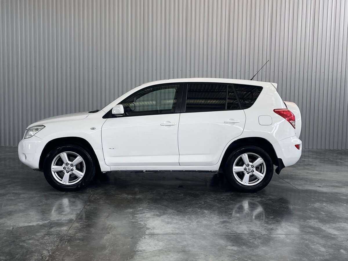 Toyota RAV4 2008 года с пробегом. Фото: #7