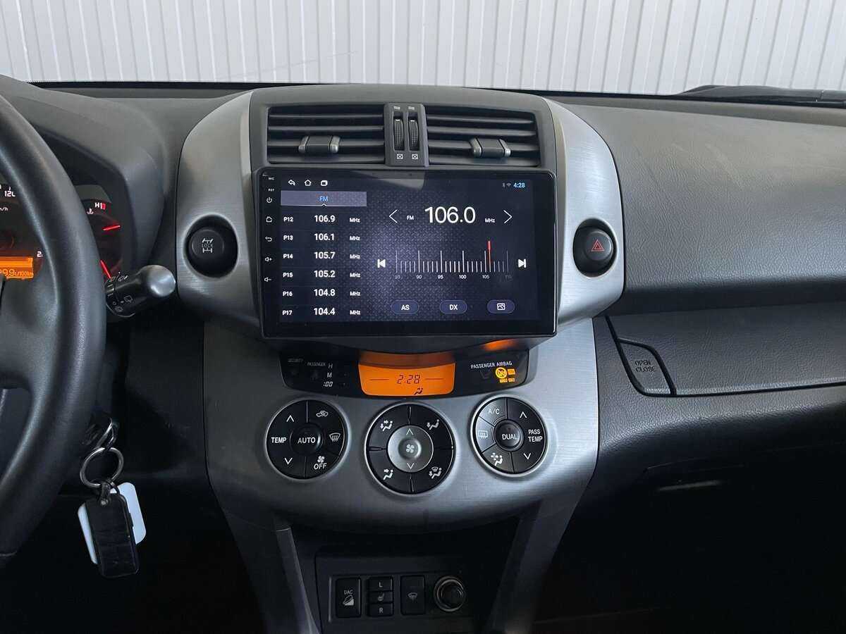 Toyota RAV4 2008 года с пробегом. Фото: #11