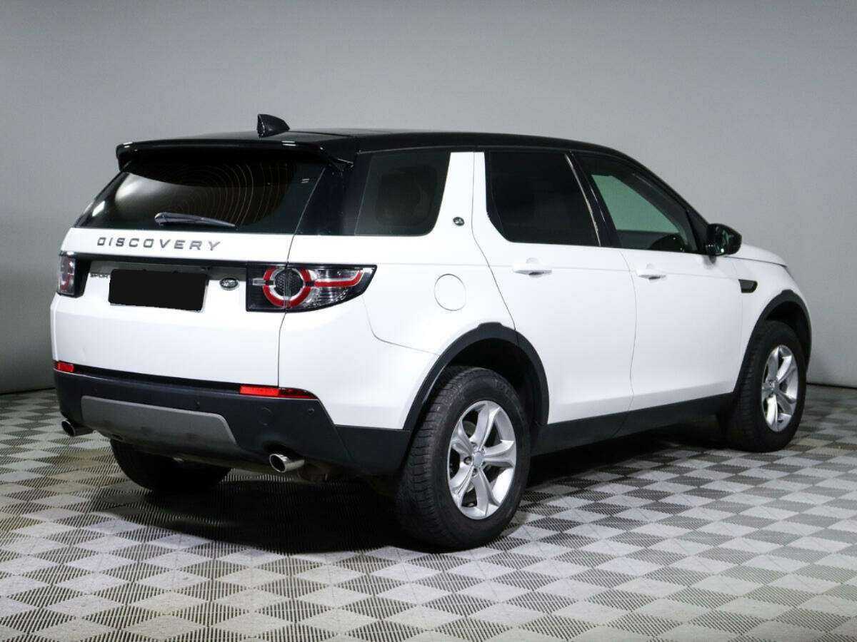 Land Rover Discovery Sport 2018 года с пробегом. Фото: #4
