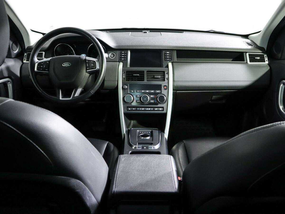 Land Rover Discovery Sport 2018 года с пробегом. Фото: #11