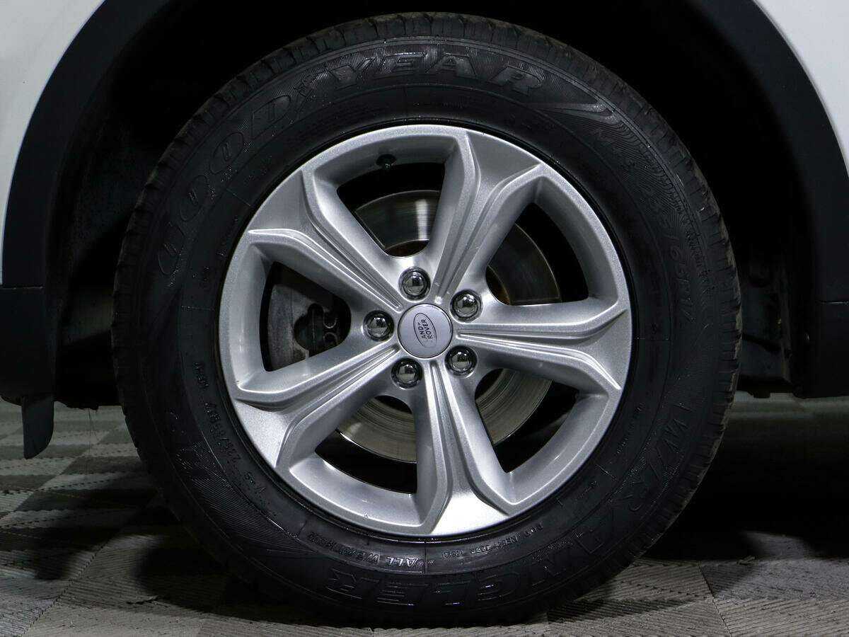 Land Rover Discovery Sport 2018 года с пробегом. Фото: #14