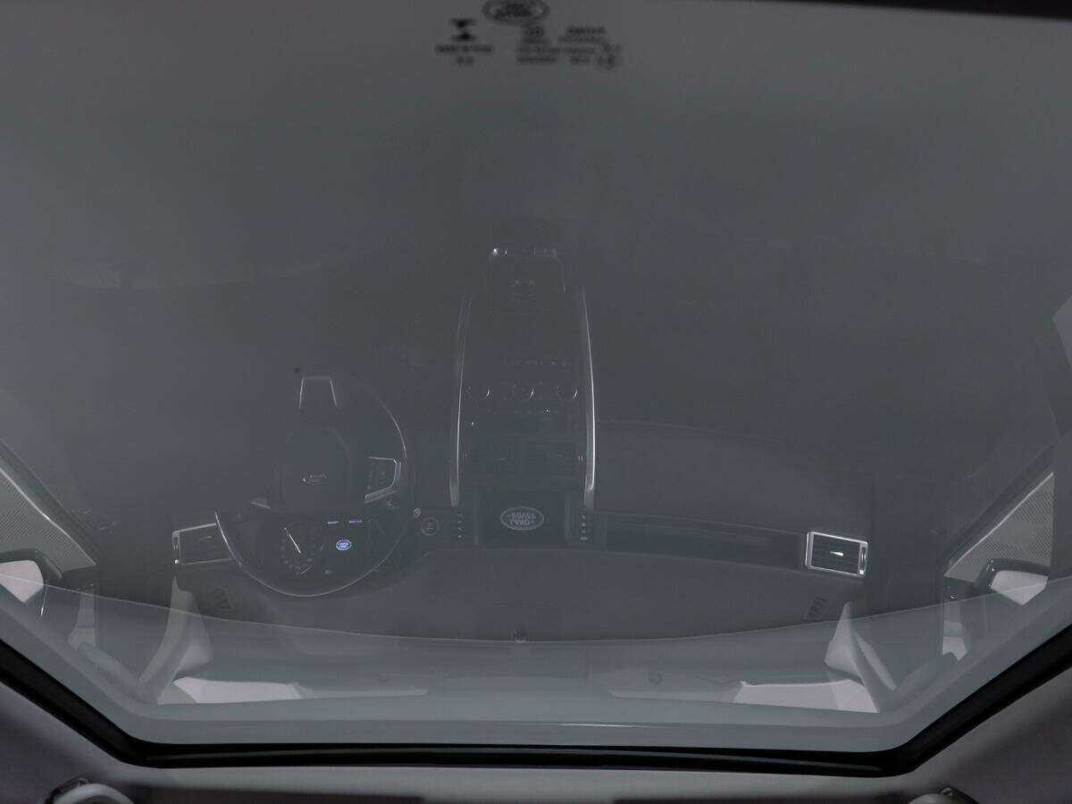 Land Rover Discovery Sport 2018 года с пробегом. Фото: #17