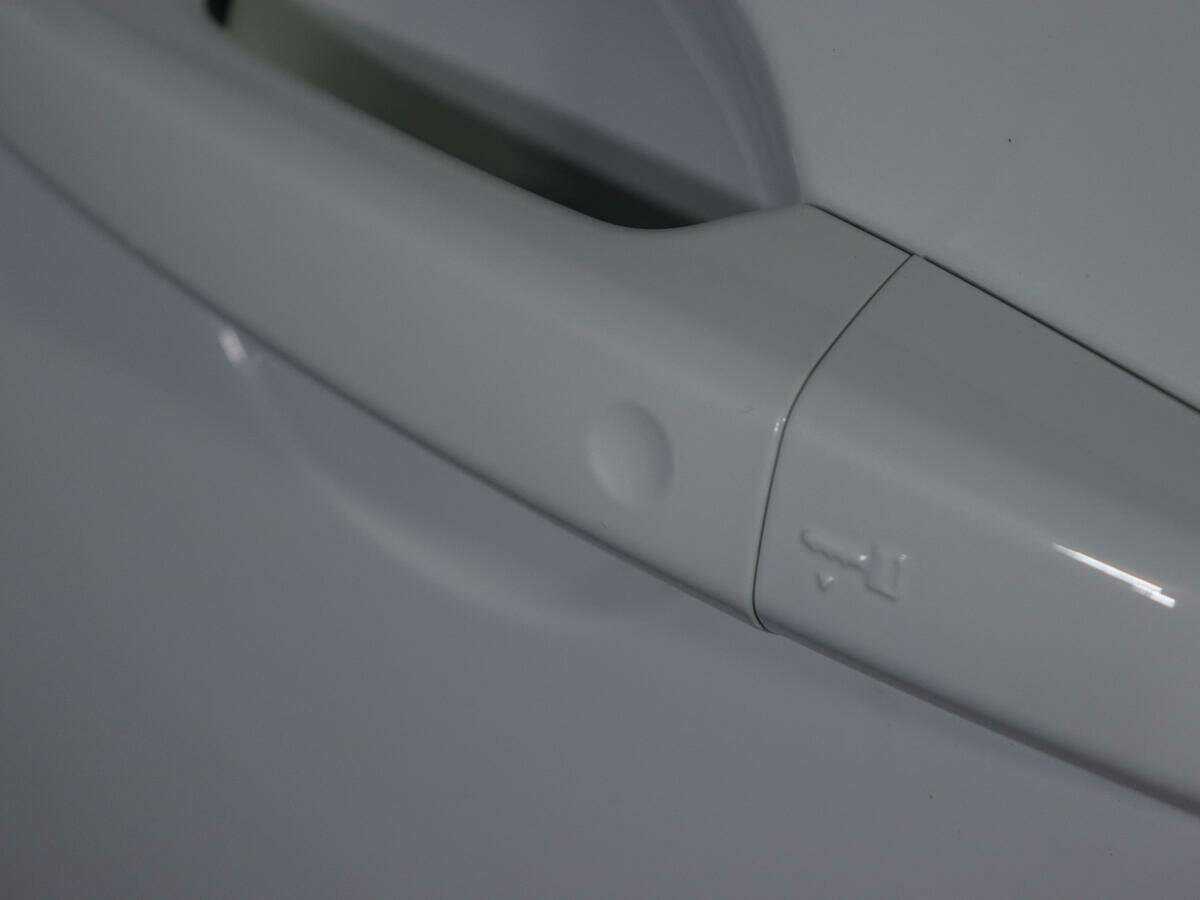 Land Rover Discovery Sport 2018 года с пробегом. Фото: #18