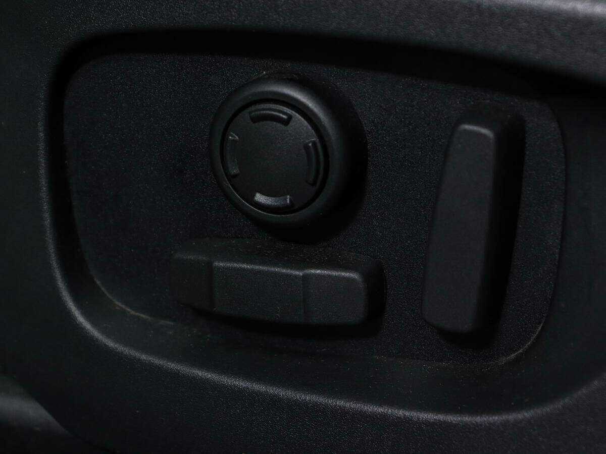 Land Rover Discovery Sport 2018 года с пробегом. Фото: #20