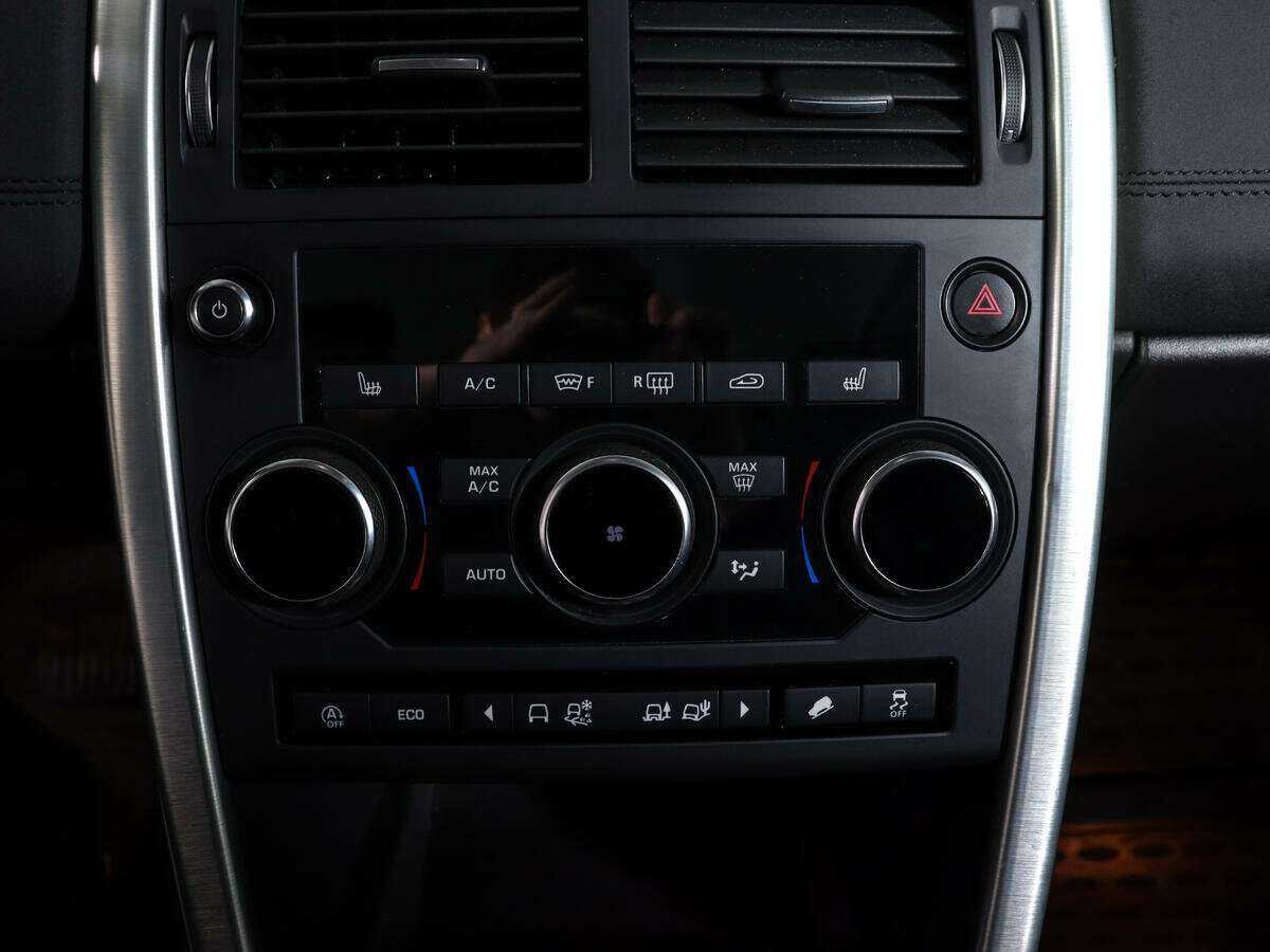 Land Rover Discovery Sport 2018 года с пробегом. Фото: #23