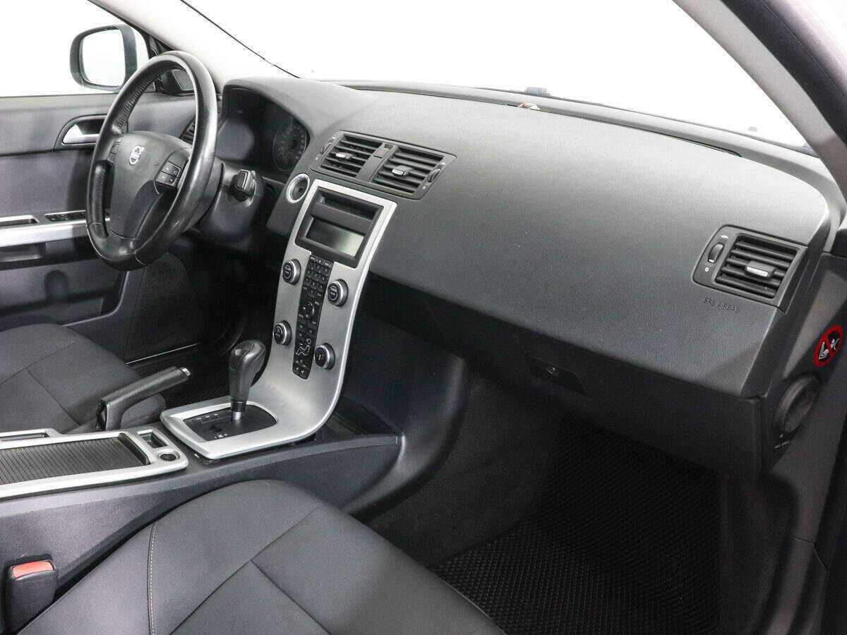 Volvo S40 2011 года с пробегом. Фото: #5