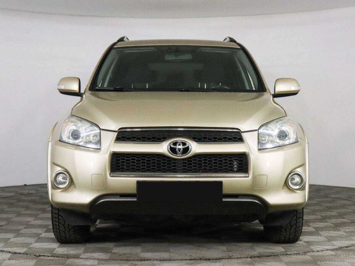 Toyota RAV4 2011 года с пробегом. Фото: #1