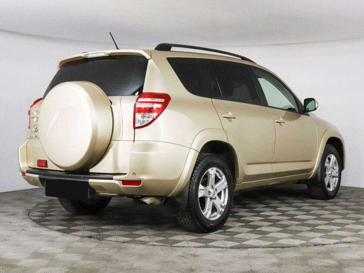 Toyota RAV4 2011 года с пробегом. Фото: #4
