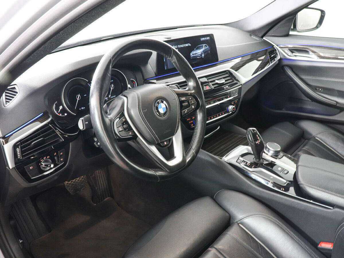 BMW 5 серии 2017 года с пробегом. Фото: #7
