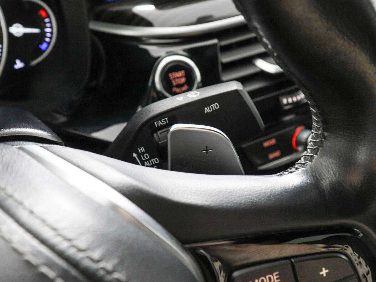 BMW 5 серии 2017 года с пробегом. Фото: #11