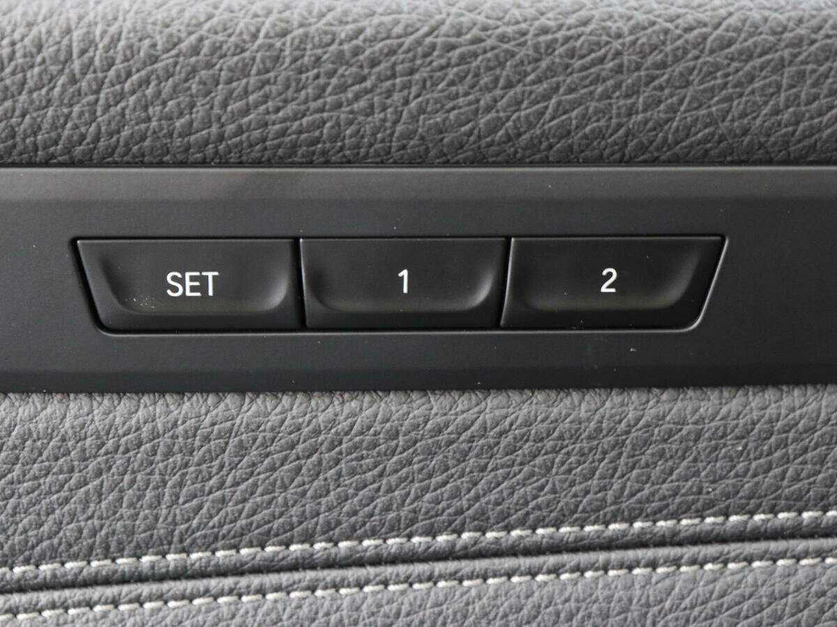 BMW 5 серии 2017 года с пробегом. Фото: #12