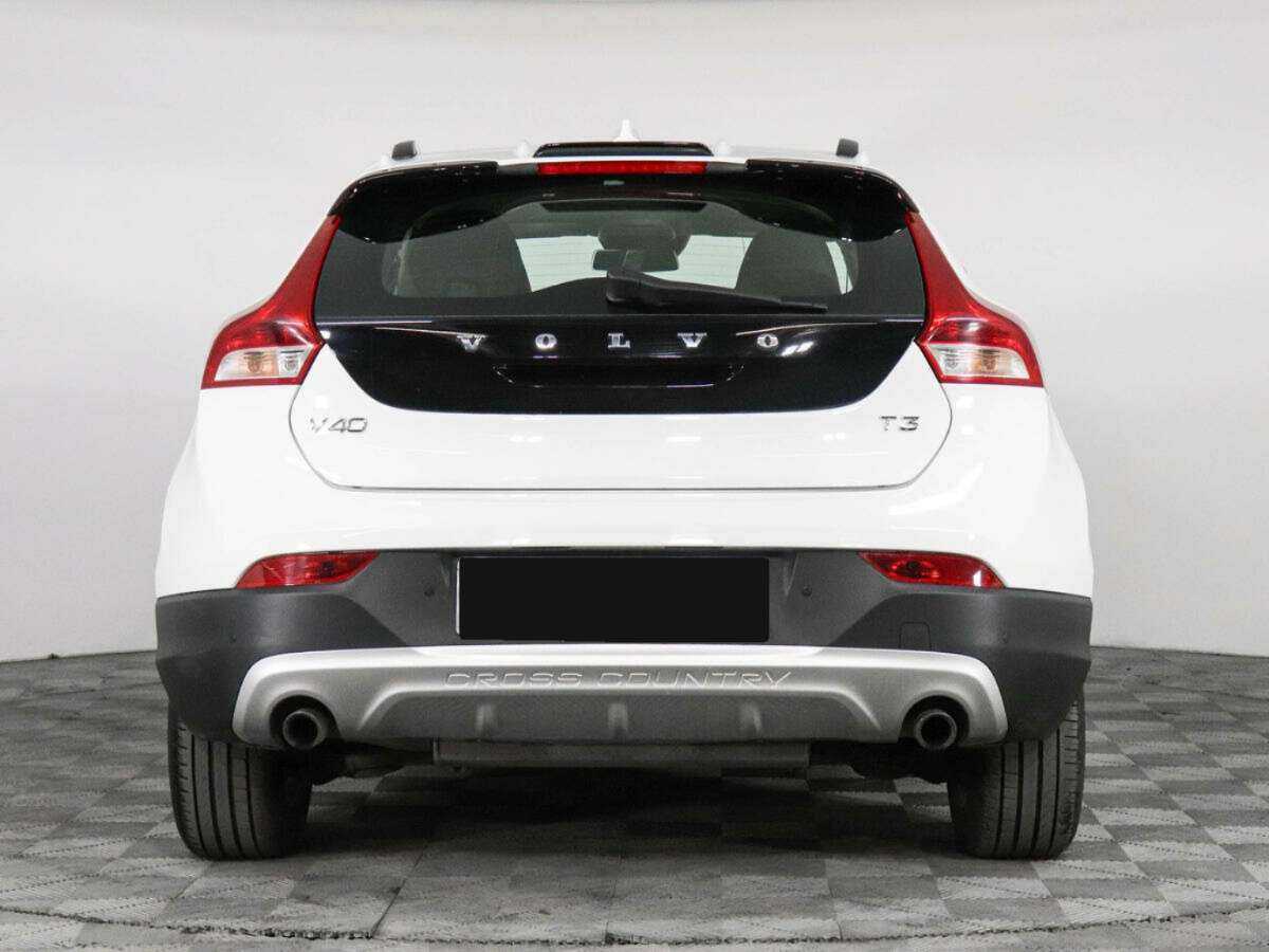 Volvo V40 Cross Country 2017 года с пробегом. Фото: #5