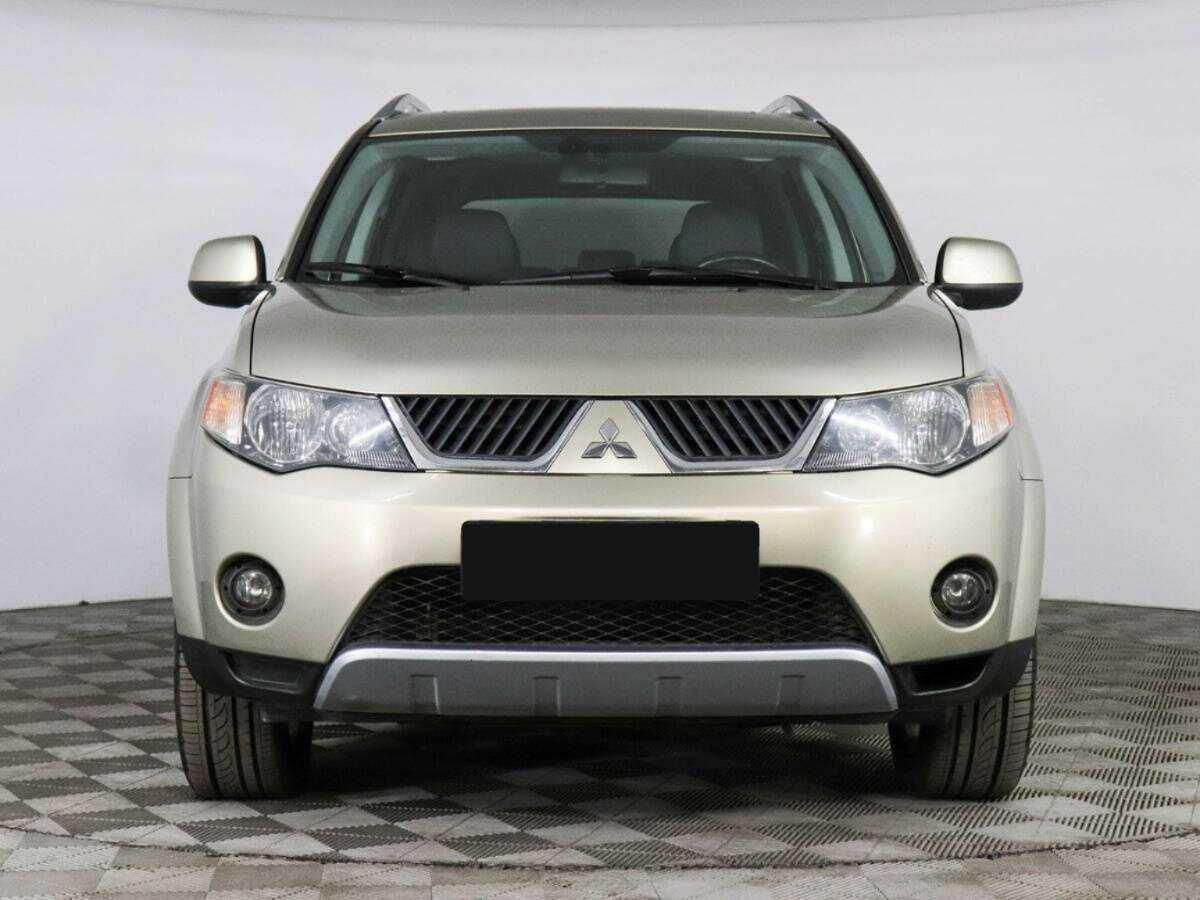 Mitsubishi Outlander 2008 года с пробегом. Фото: #1