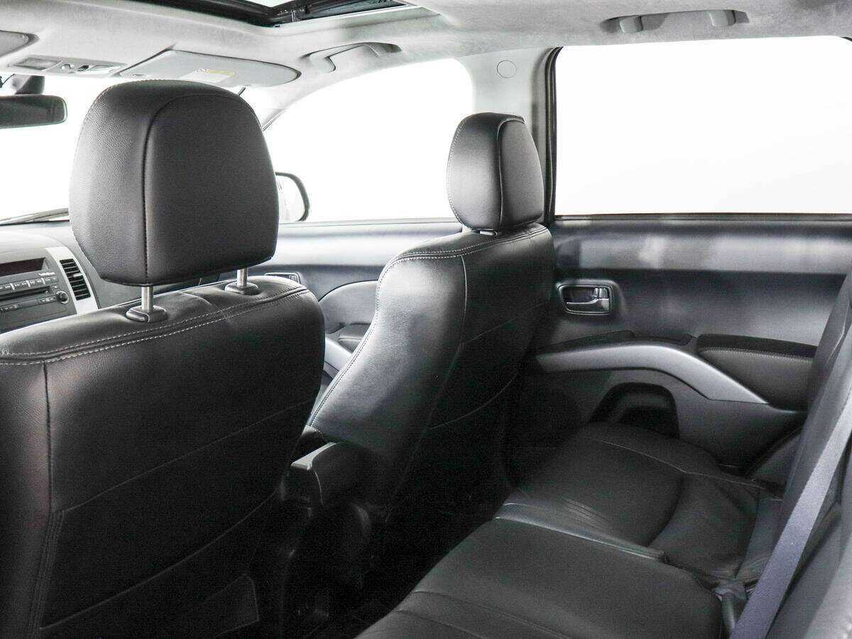 Mitsubishi Outlander 2008 года с пробегом. Фото: #11