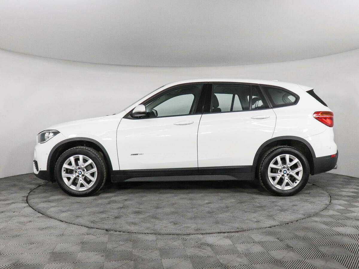 BMW X1 2017 года с пробегом. Фото: #4