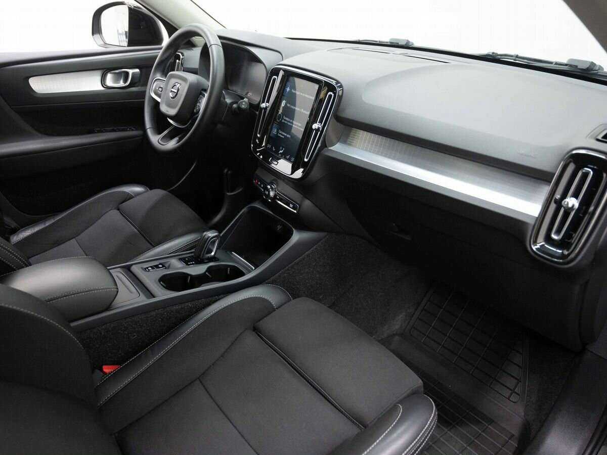 Volvo XC40 2019 года с пробегом. Фото: #10