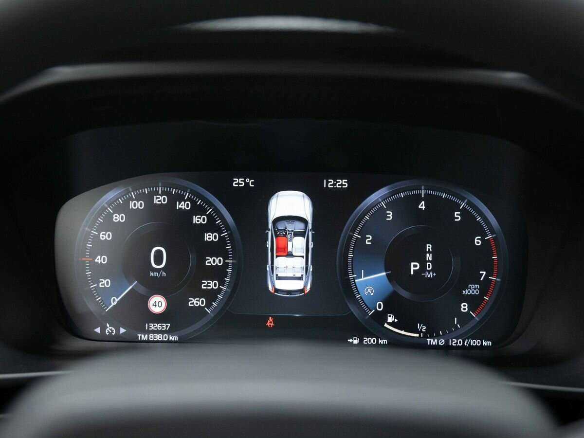 Volvo XC40 2019 года с пробегом. Фото: #16