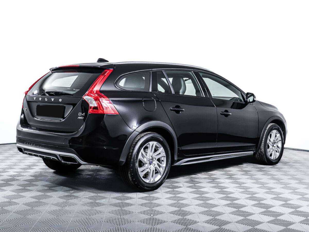 Volvo V60 Cross Country 2016 года с пробегом. Фото: #4