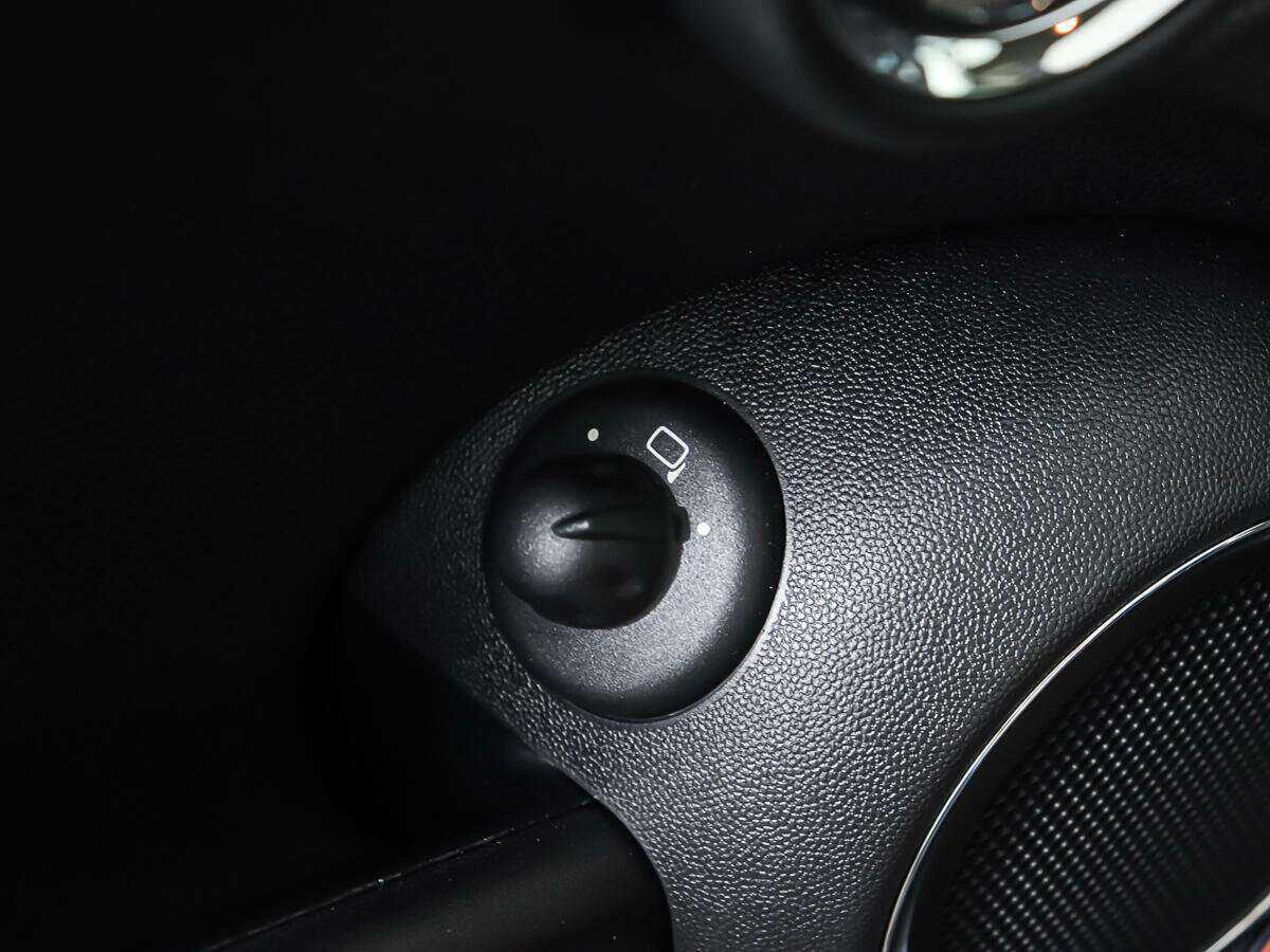 Mini Hatch 2012 года с пробегом. Фото: #16