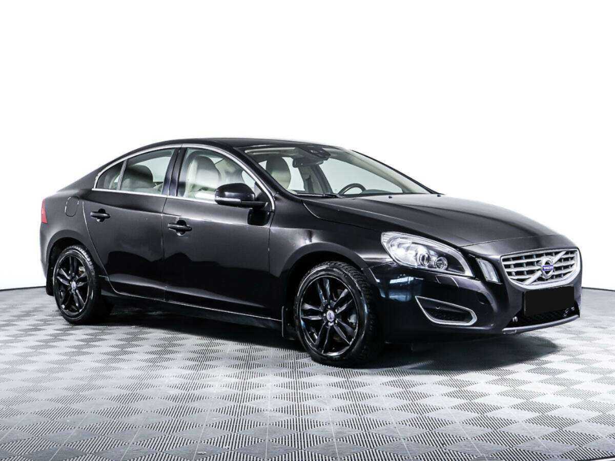 Volvo S60 2011 года с пробегом. Фото: #2