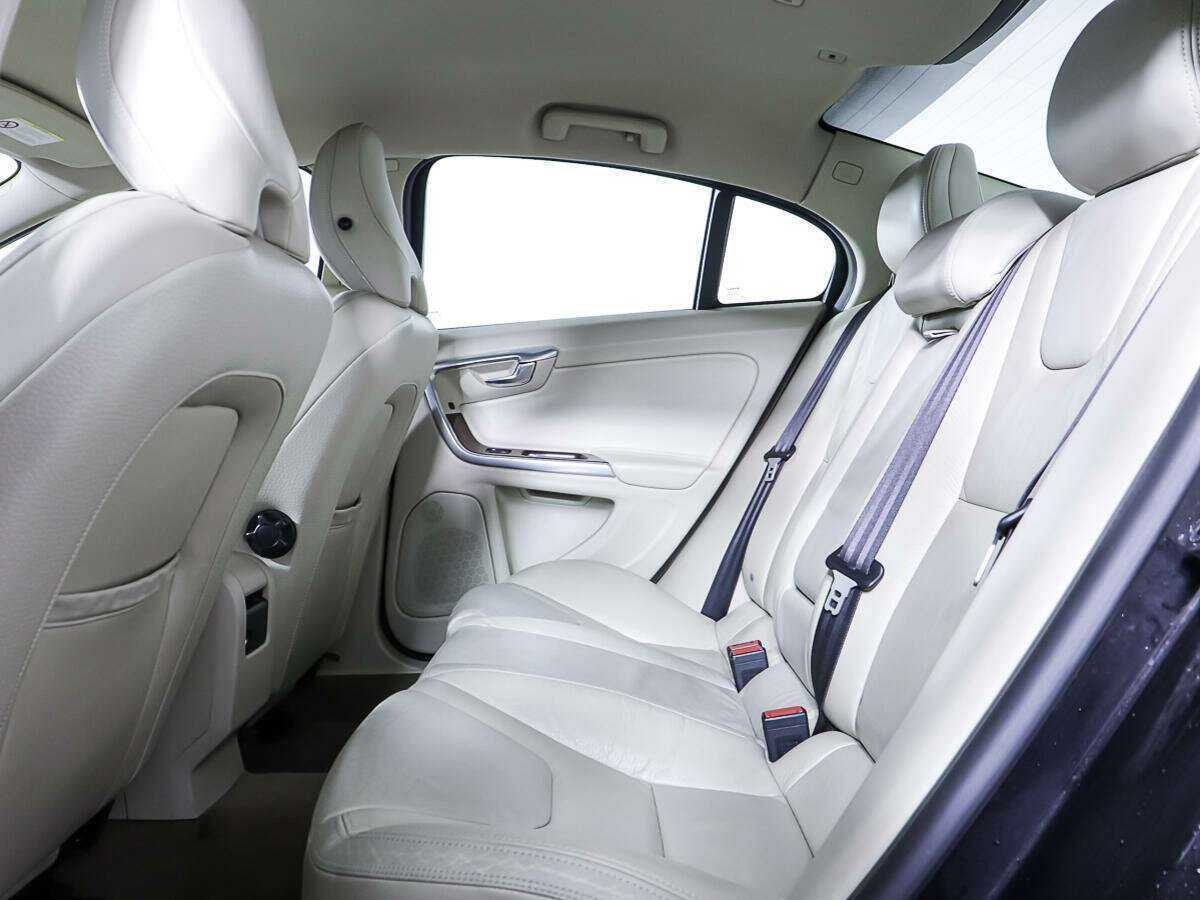 Volvo S60 2011 года с пробегом. Фото: #9