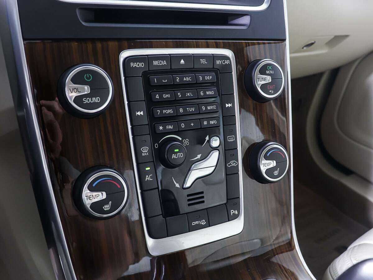 Volvo S60 2011 года с пробегом. Фото: #17