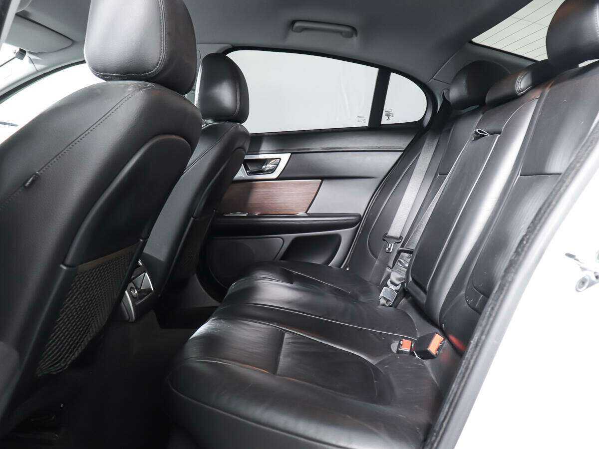 Jaguar XF 2013 года с пробегом. Фото: #9