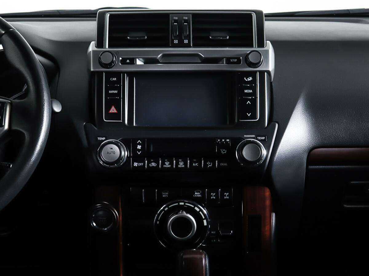 Toyota Land Cruiser Prado 2016 года с пробегом. Фото: #10