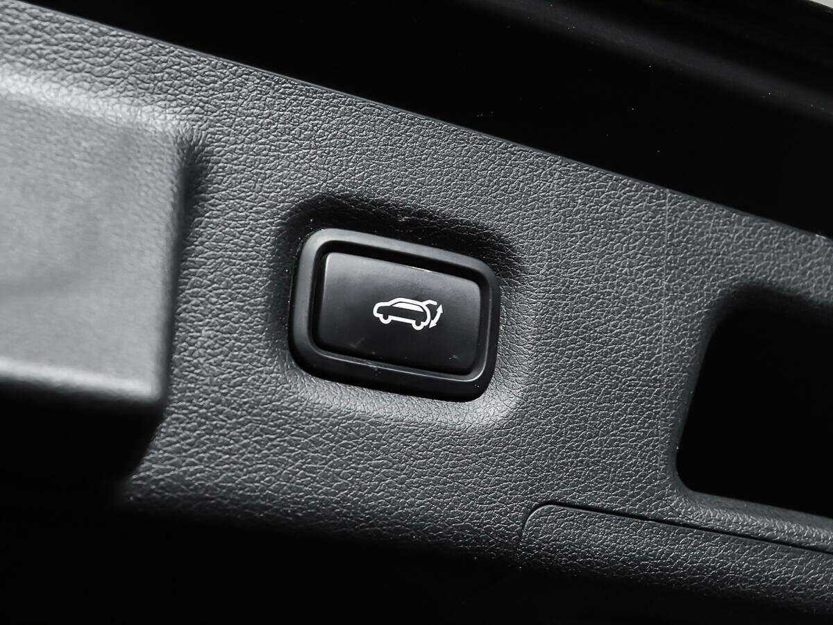 Hyundai Santa Fe 2021 года с пробегом. Фото: #18