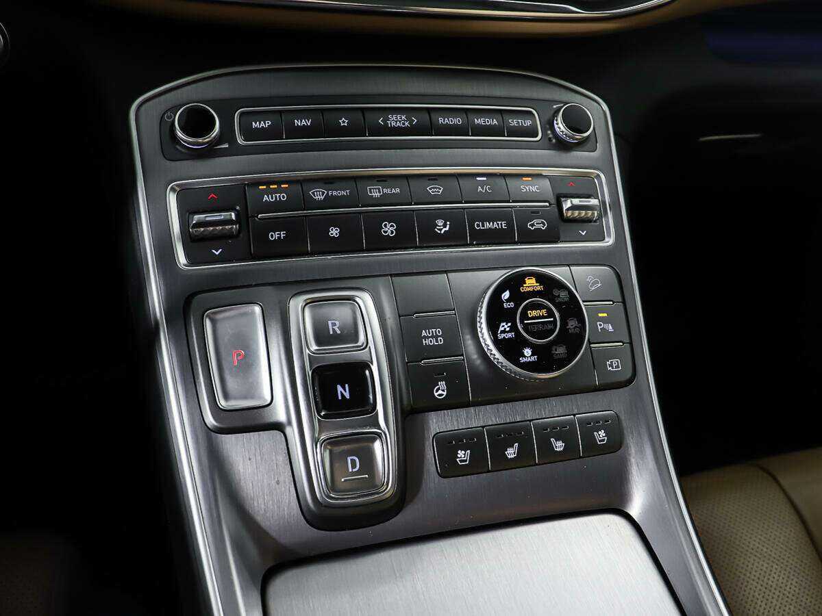 Hyundai Santa Fe 2021 года с пробегом. Фото: #22