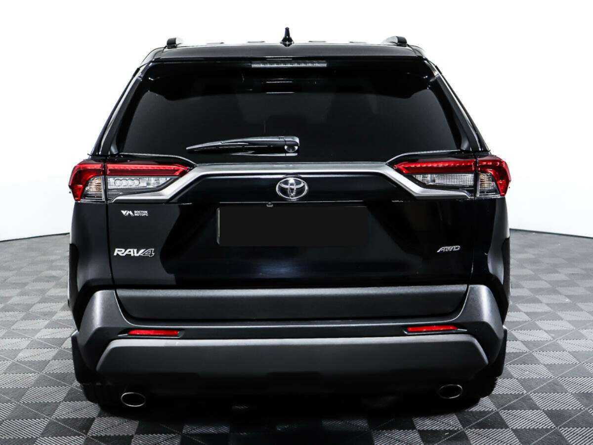 Toyota RAV4 2021 года с пробегом. Фото: #5
